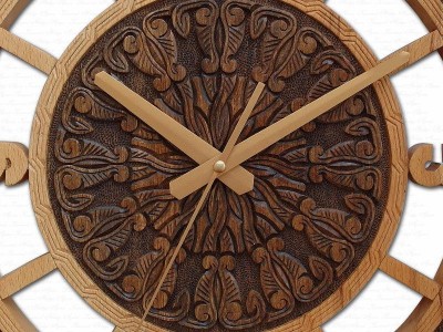 Hand Crafted Solid Wooden Wall Clock