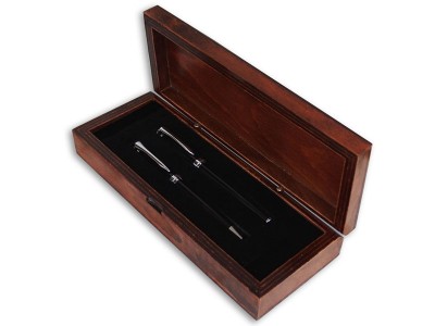 Pen Set in VIP Desktop Pen Box
