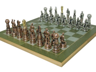 Custom Design Solid Wooden Chess Set