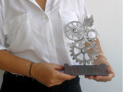 Sürdürülebilirlik Temalı Büyük Dekoratif Plaket Eskitme Efekt