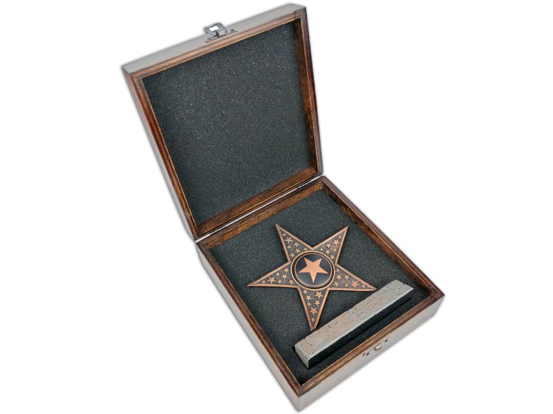 Parlayan Yıldızımızsın Temalı Dekoratif Plaket (Antik Bronz)